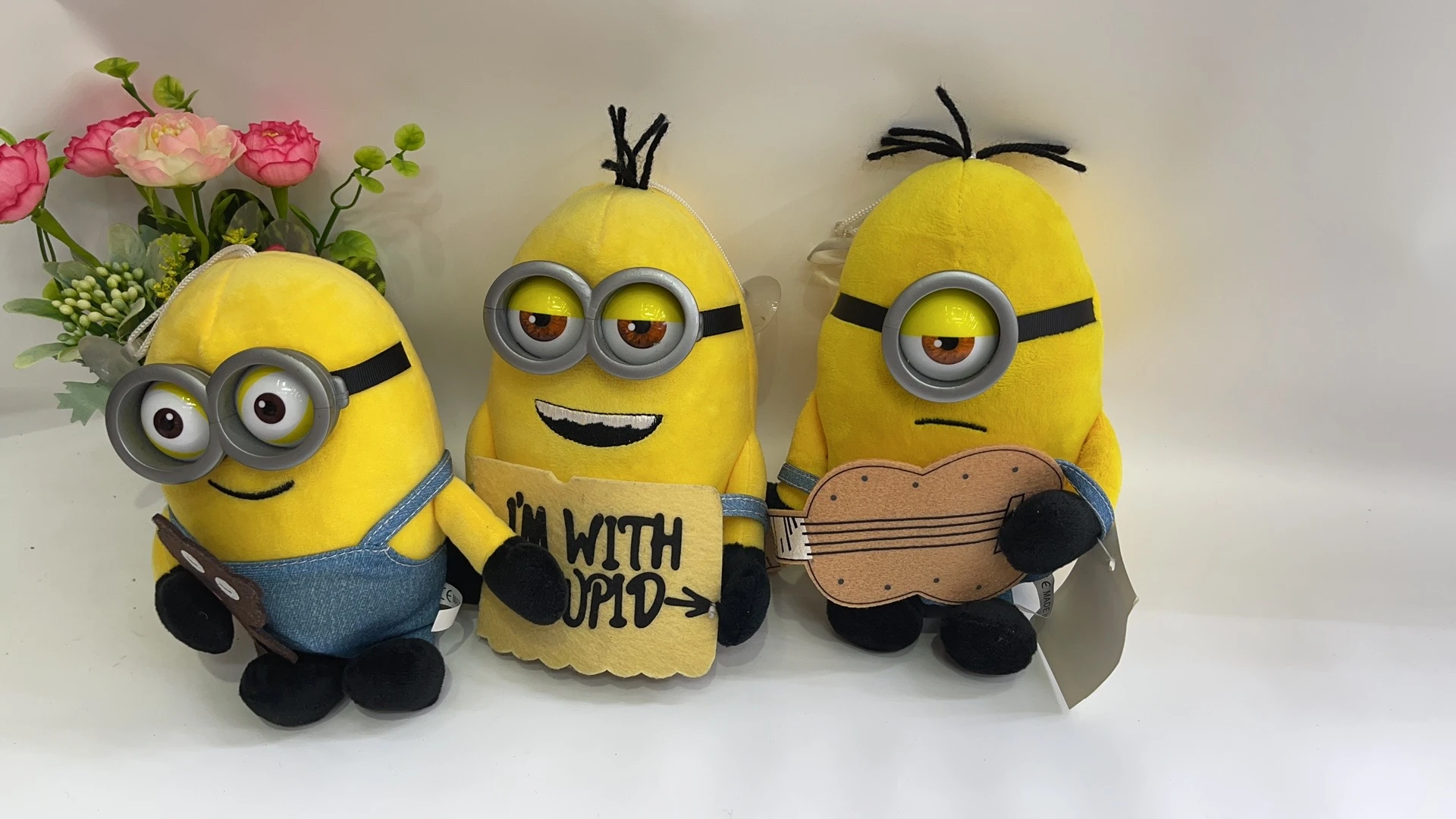 Peluche Minion 19 cm - Imagen 2
