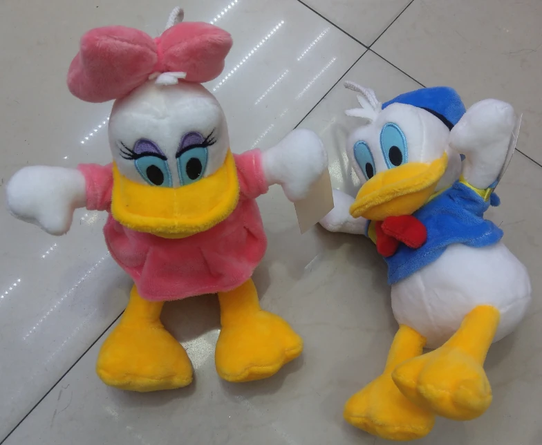 Peluche pato Donald y Daisy 30 cm - Imagen 4